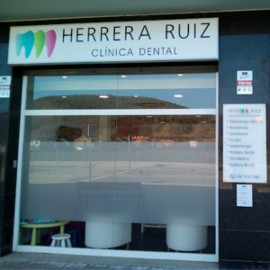 Clínica dental Herrera Ruiz